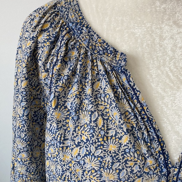 GAP Peasant Top - Picture 3 of 13